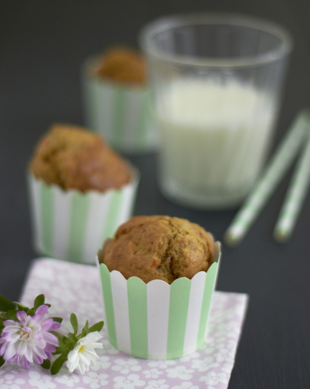 Mein Rezept f&uuml;r M&ouml;hren-Bananen-Muffins - ja, man kann mit Obst und Gem&uuml;se kleine K&uuml;chlein backen und sie schmecken total lecker! Toll zum Sonntagskaffee!