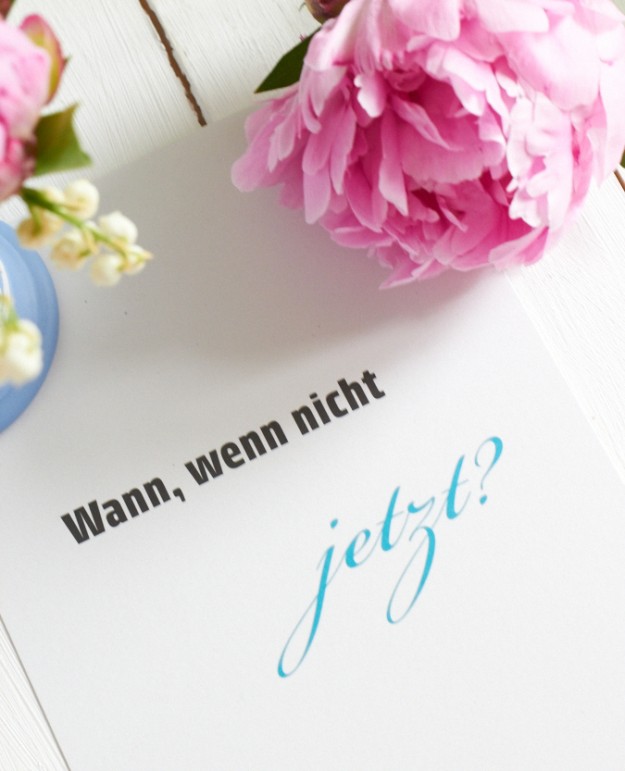 muttertag wedgwood Vase Maigloeckchen Pfingstrosen