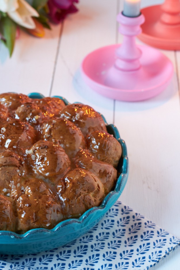 tastesheriff.com Hefeteig Fr&uuml;hst&uuml;ck Br&ouml;tchen mit Marmeladen Glasur