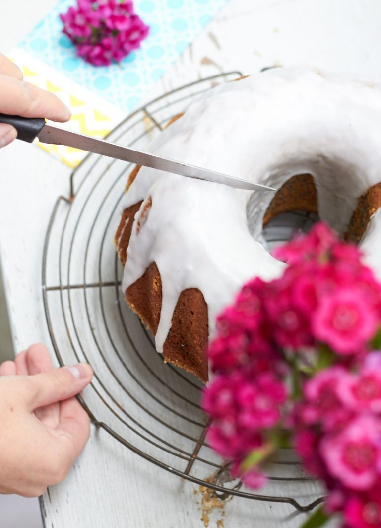 ichbacksmir Mohnkuchen mit Rum Zitronen Glasur tastesheriff