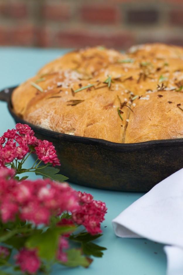 #ichbacksmir - die Kräuter Edition mit Kräuterbrötchen | tastesheriff