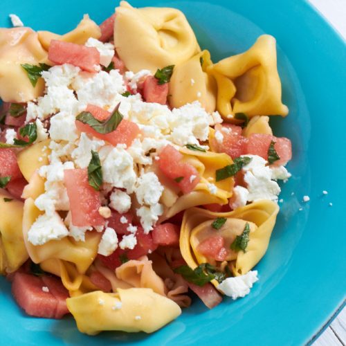 Tortellini Wassermelonen Salat mit Feta tastesheriff