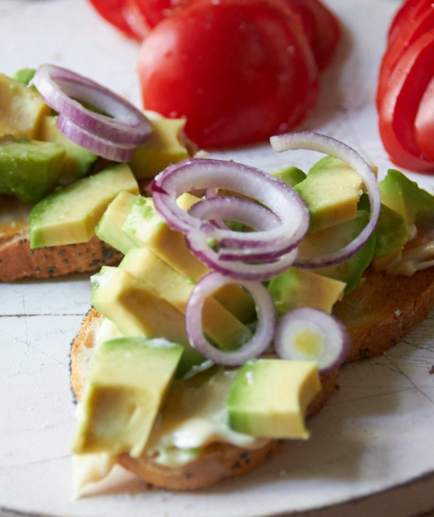 avocado roestbrot