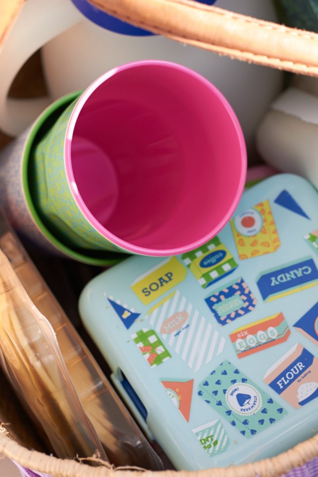 Ein leckeres Picknick auf der Faehre mit Milram K&auml;se.