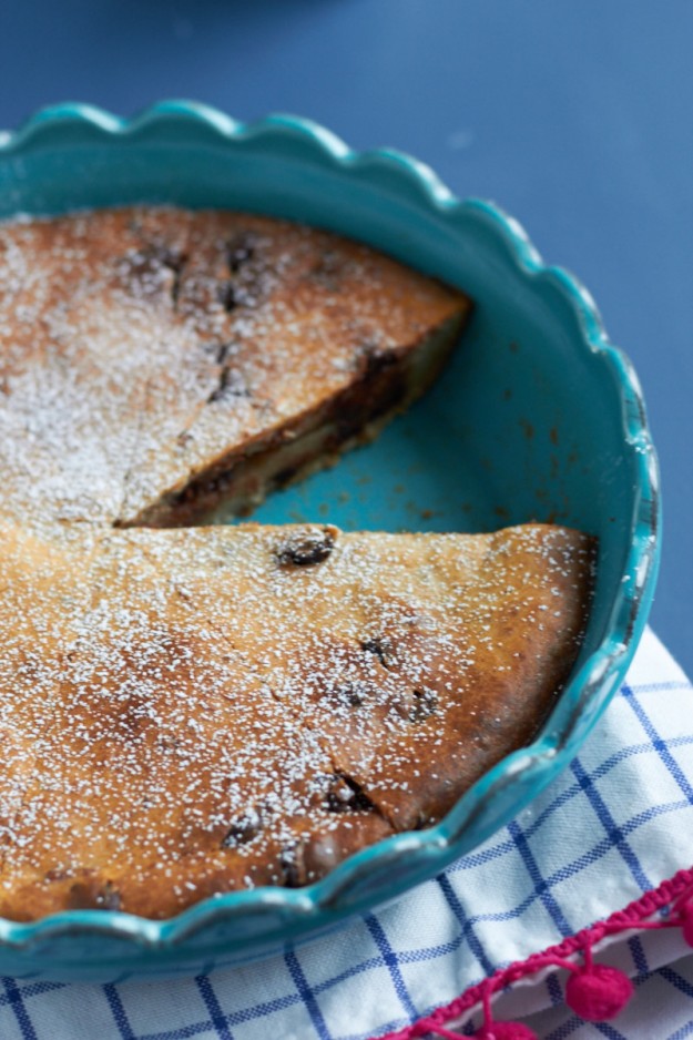 Saftiger Scone mit Bananen und Schokodrops
Mal wieder zu viele Bananen im Haus? Hier gibts ein sehr leckeres Rezept zur Resteverwertung und f&uuml;rs Herz! Chocolate Chip Bananen Scones! 