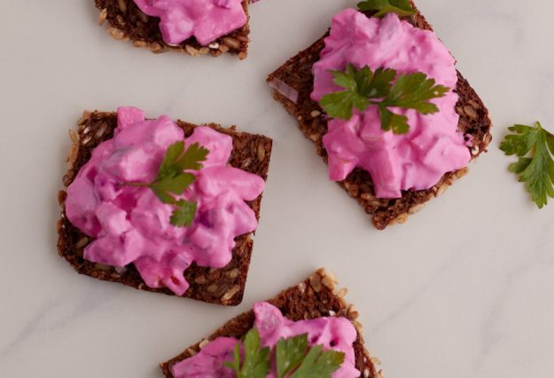 F&uuml;r echte Fischliebhaber - selbstgemachter Matjes-Salat.