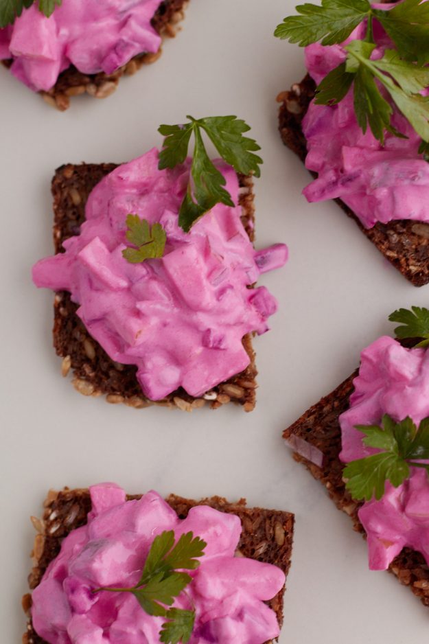 F&uuml;r echte Fischliebhaber - selbstgemachter Matjes-Salat.