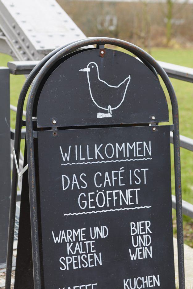 Entenwerder 1 - Cafe an der Elbe in Hamburg