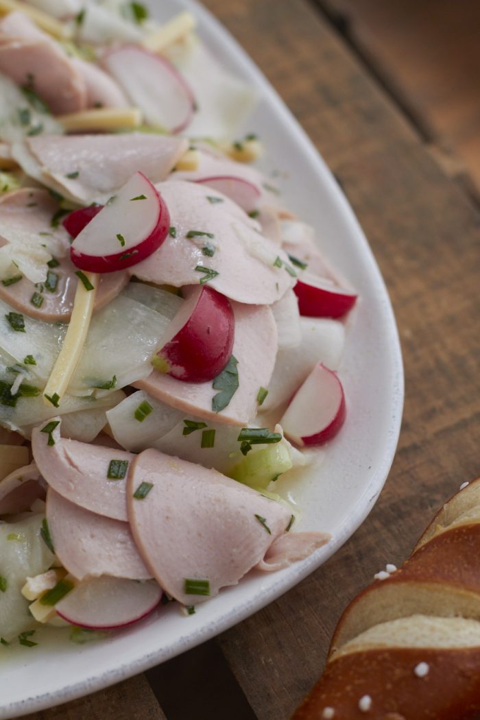 Gemüseexpedition im März – es gibt Wurstsalat mit Rettich | tastesheriff