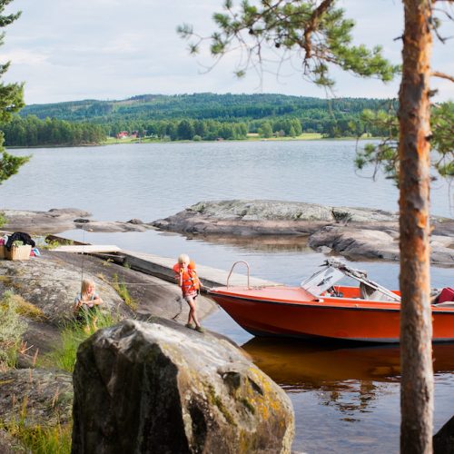 Wir machen uns auf in unseren Urlaub in Schweden! Mit dem Wohnmobil werden wir die Scheeren, Seen und Wälder unsicher machen.