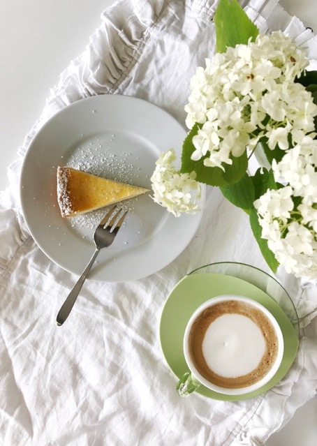 Oktoberglueck ist zu Gast bei Tastesheriff und sie hat das Rezept ihres Lieblingsk&auml;sekuchens mitgebracht. 