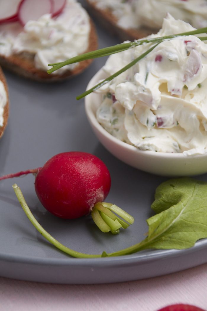 Radieschen-Frischkäse-Creme | tastesheriff