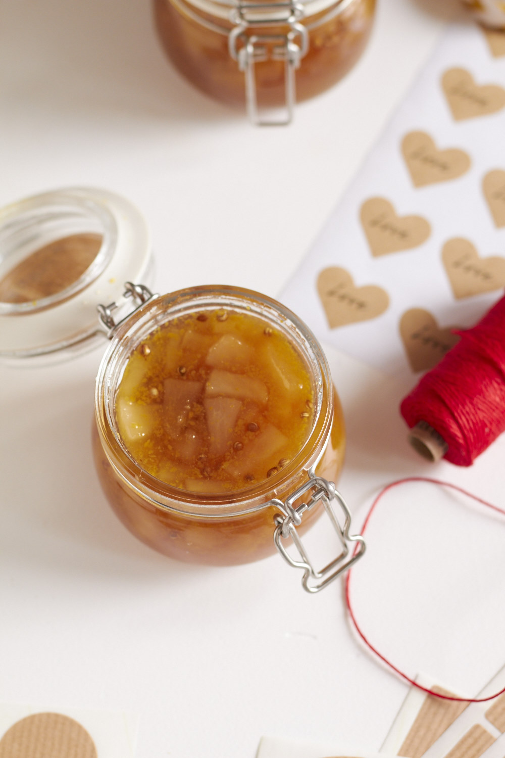 Geschenk aus der Küche - Birnen-Senf-Chutney | tastesheriff