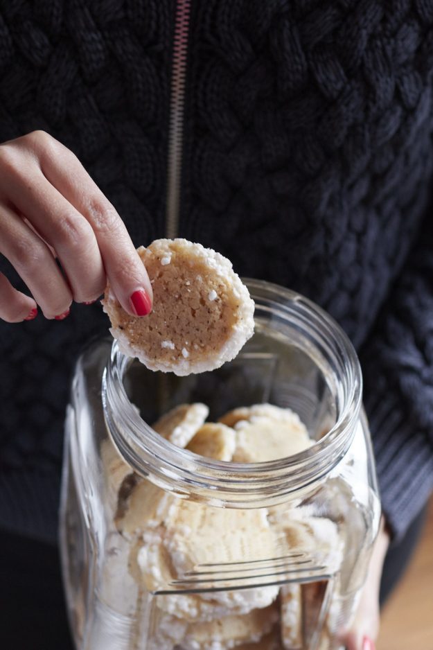 Friesenkekse sind nicht nur klassisch sondern sie schmecken auch wunderbar zur Weihnachtszeit
