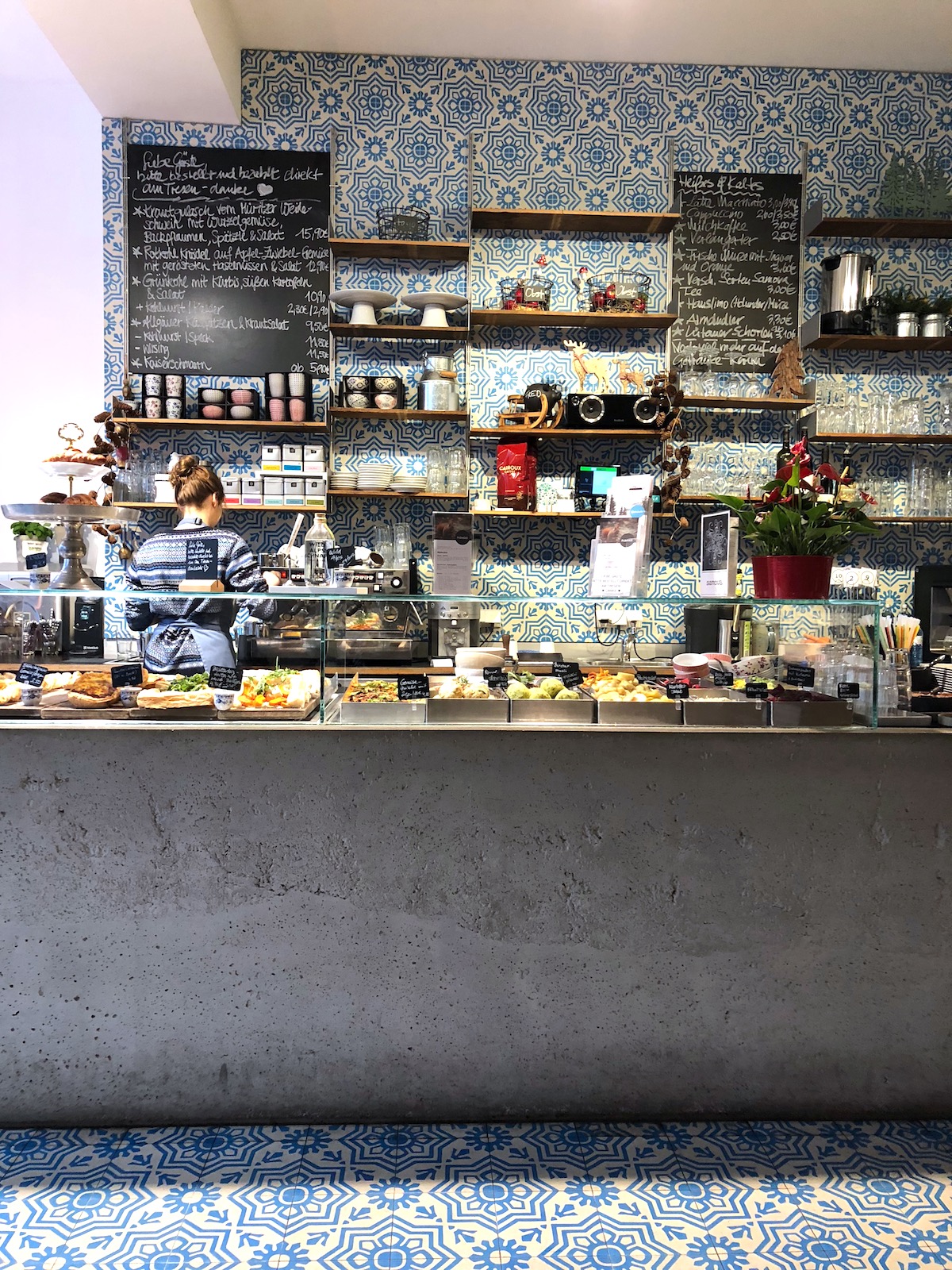 Alpenkantine in der Osterstrasse in Hamburg Eimsb&uuml;ttel