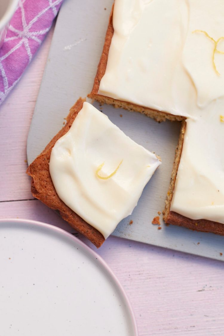 Für den Sommer! Mohnkuchen mit Zitronen-frosting