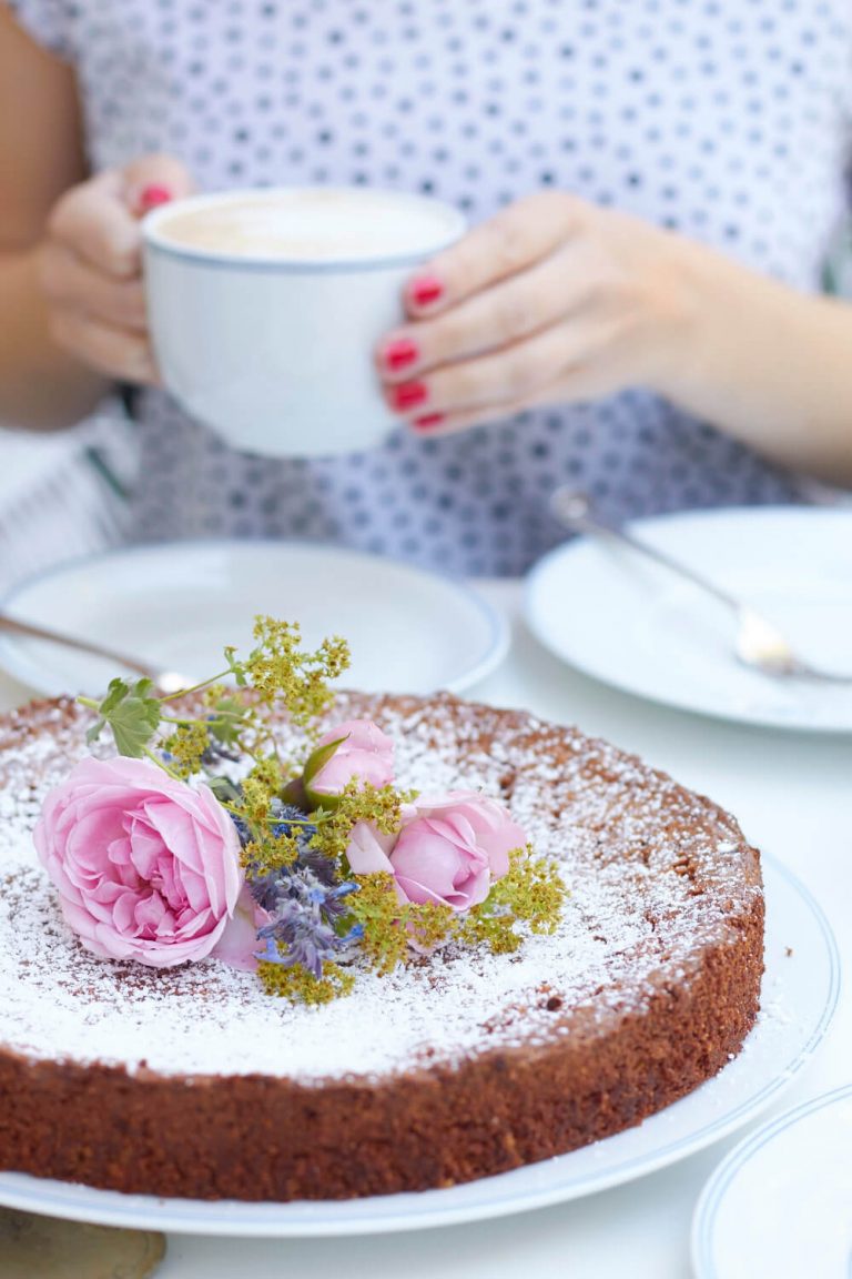 Zitronen-Polenta Kuchen nach Nigella Lawson | tastesheriff