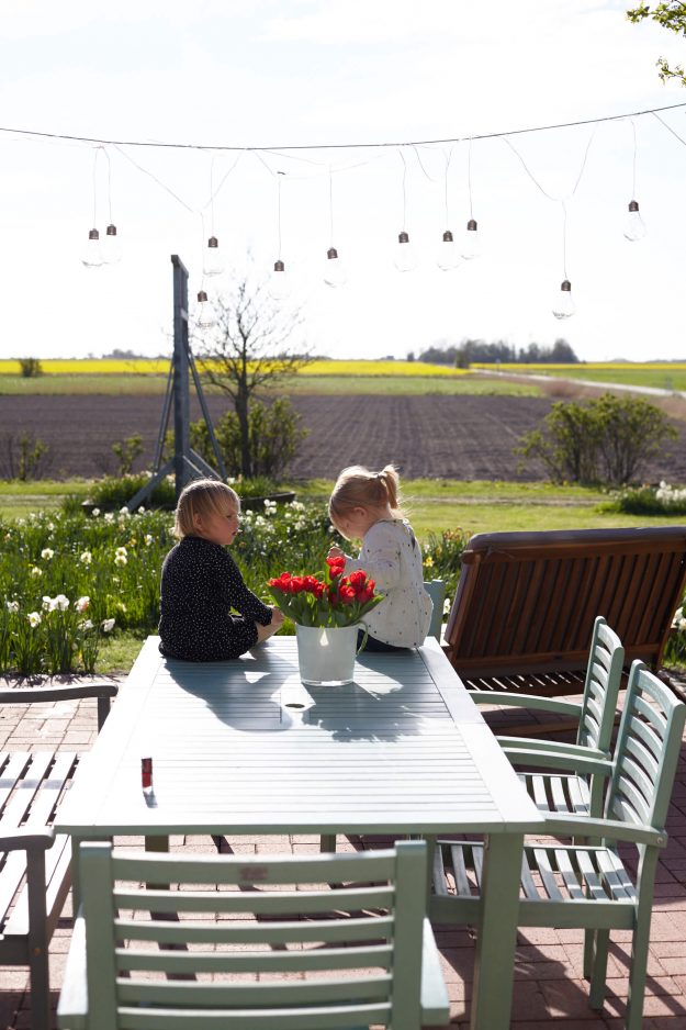Unsere neue Terrasse und extrabreiter Liegestuhl