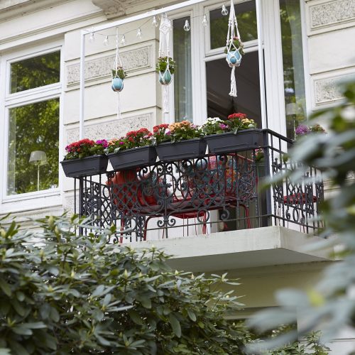 Das große Balkonumstyling mit DIY Anleitung.