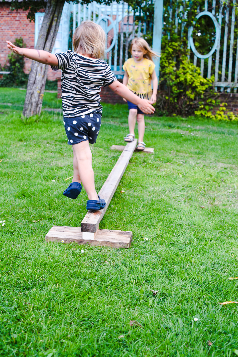Der Balancierbalken für den Garten tastesheriff