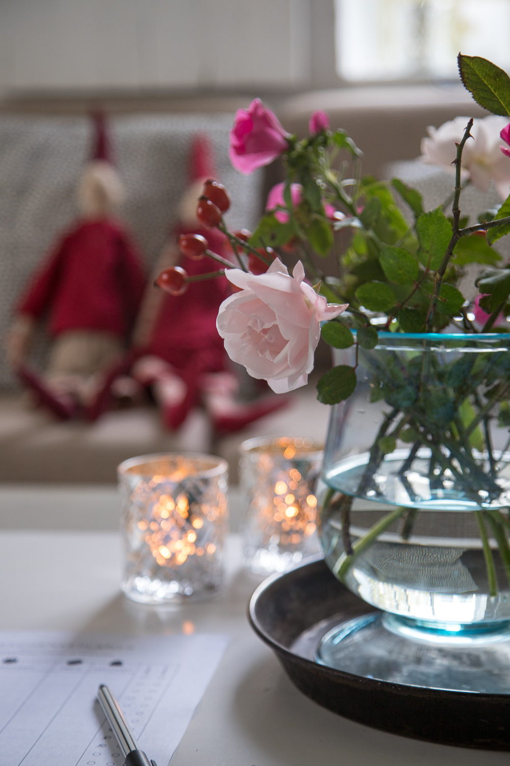 Mein neuer Geschenkeplaner für Euch - so kann Weihnachten starten, niemand wird vergessen und es artet nicht in Stress aus. Hier für Euch zum Runterladen!