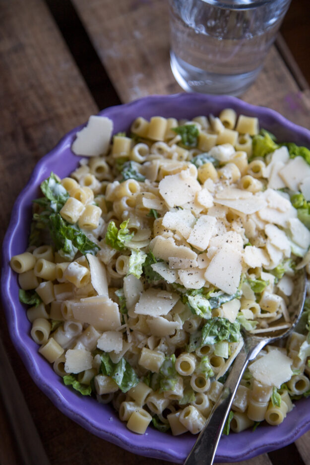 Schneller Caesars Salat Mit Nudeln Tastesheriff schneller-caesars-salat-mit-nudeln-tastesheriff