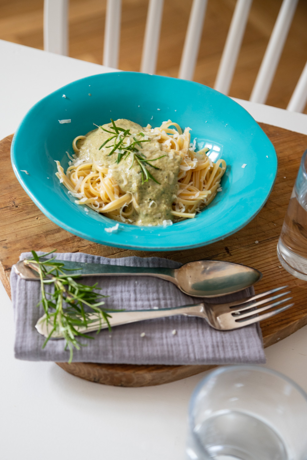 Zucchini essen mit Kindern leicht gemacht mit meinem Rezept f&uuml;r versteckte Zucchini Pasta! Und Nudeln gehen doch echt immer. Hah!