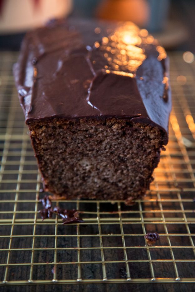 Köstlicher Glühweinkuchen mit Ganache