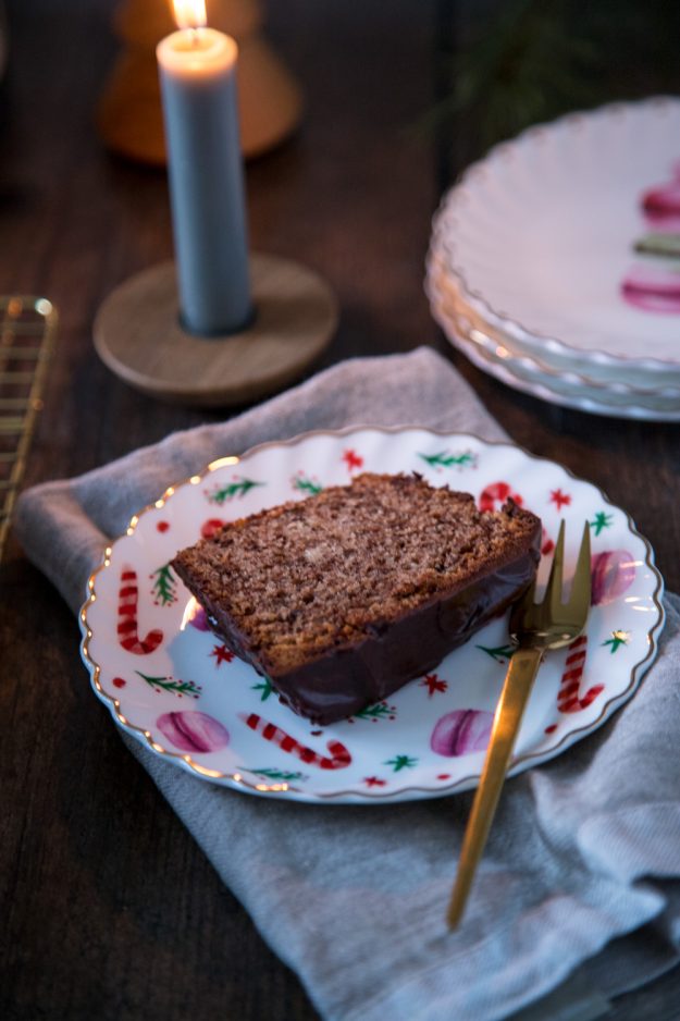 Köstlicher Glühweinkuchen mit Ganache
