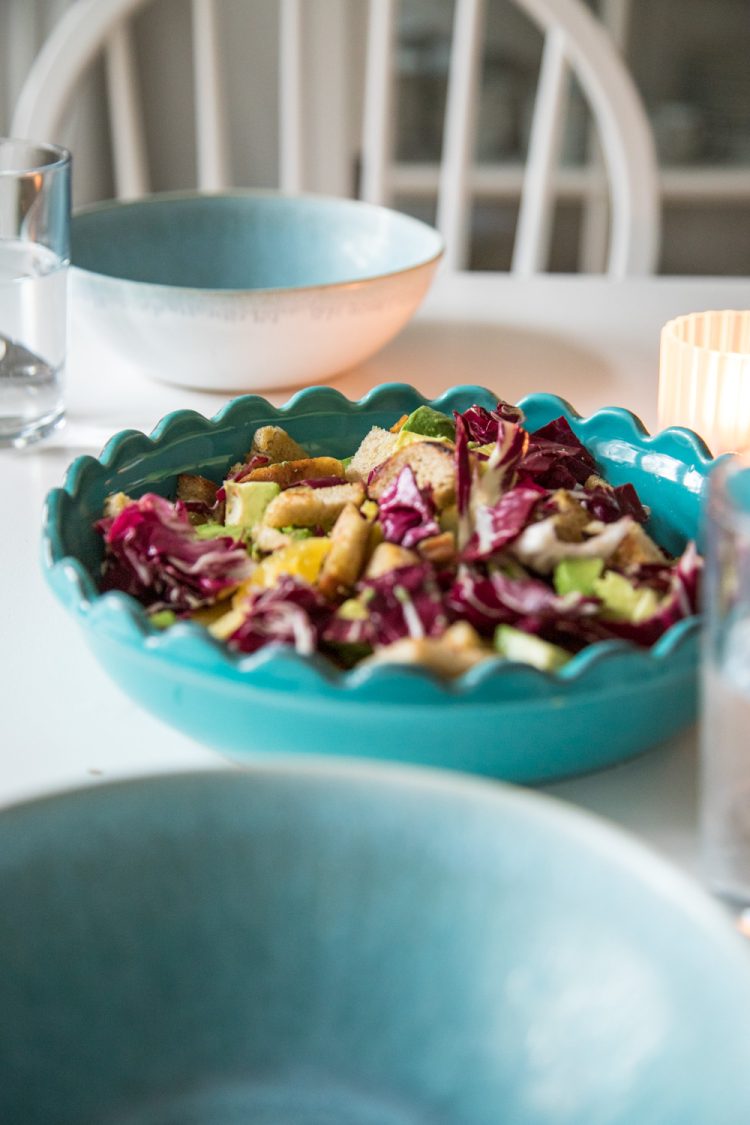 Winterlicher Brotsalat mit Radicchio | tastesheriff