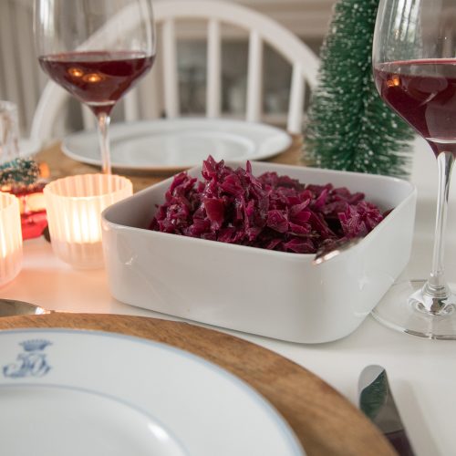 Der perfekte Rotkohl ist ganz einfach zubereitet! Wichtig ist nur genügend Zeit und etwas Geduld.