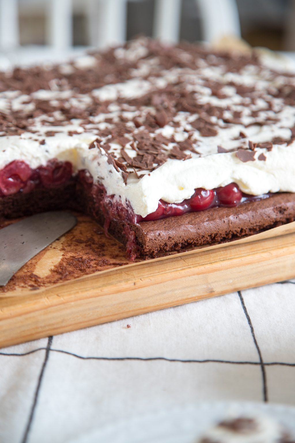 leckerer glutenfreier Schwarzwälder Kirschkuchen vom Blech leckerer glutenfreier Schwarzwälder Kirschkuchen vom Blech