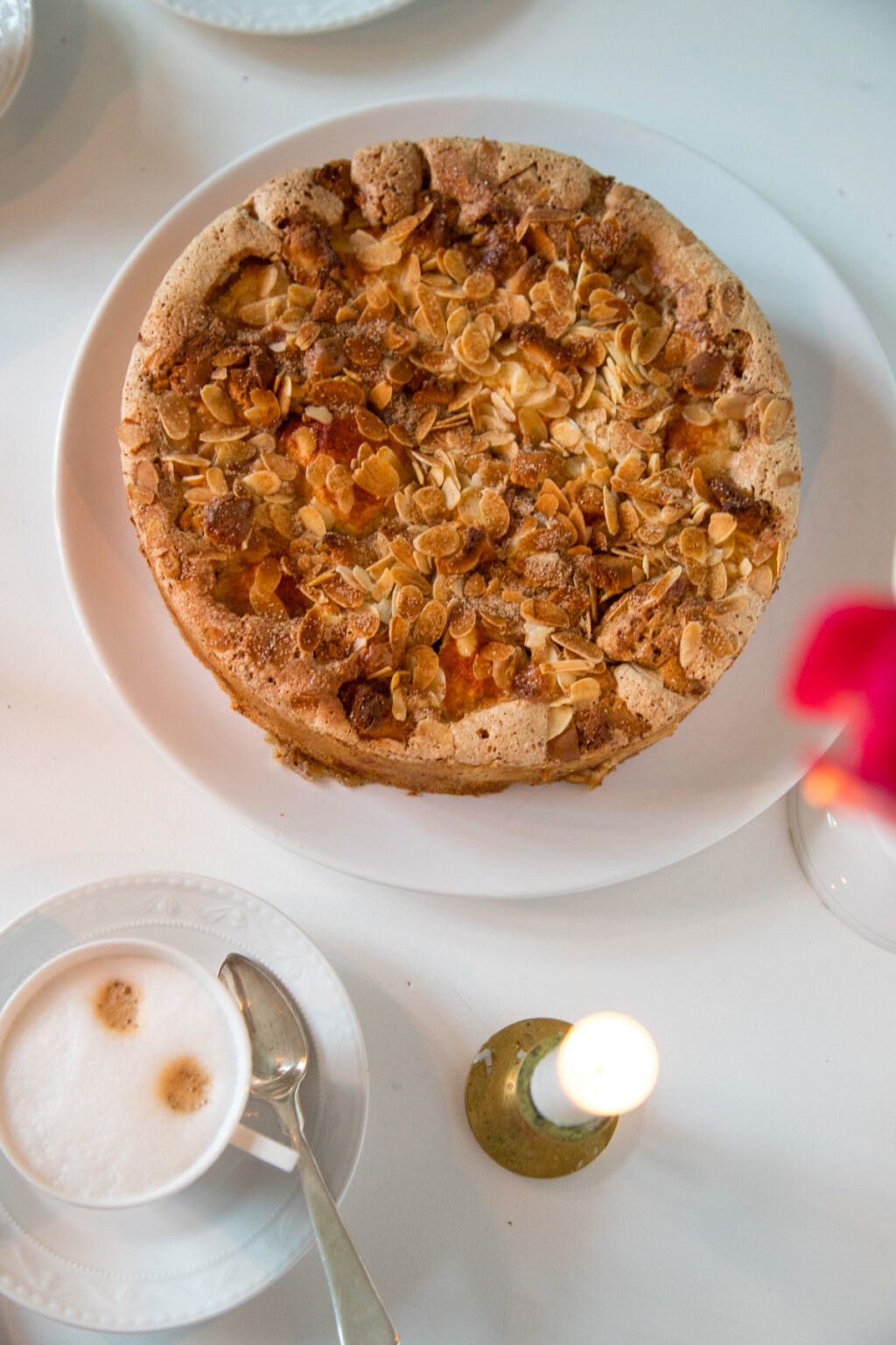 Zum Sonntag einen köstlichen Mandel-Bratapfelkuchen