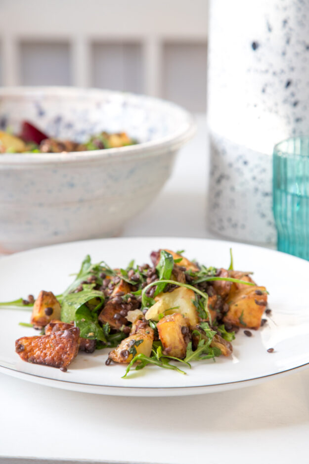 Unser neuer liebster Kartoffelsalat mit Linsen