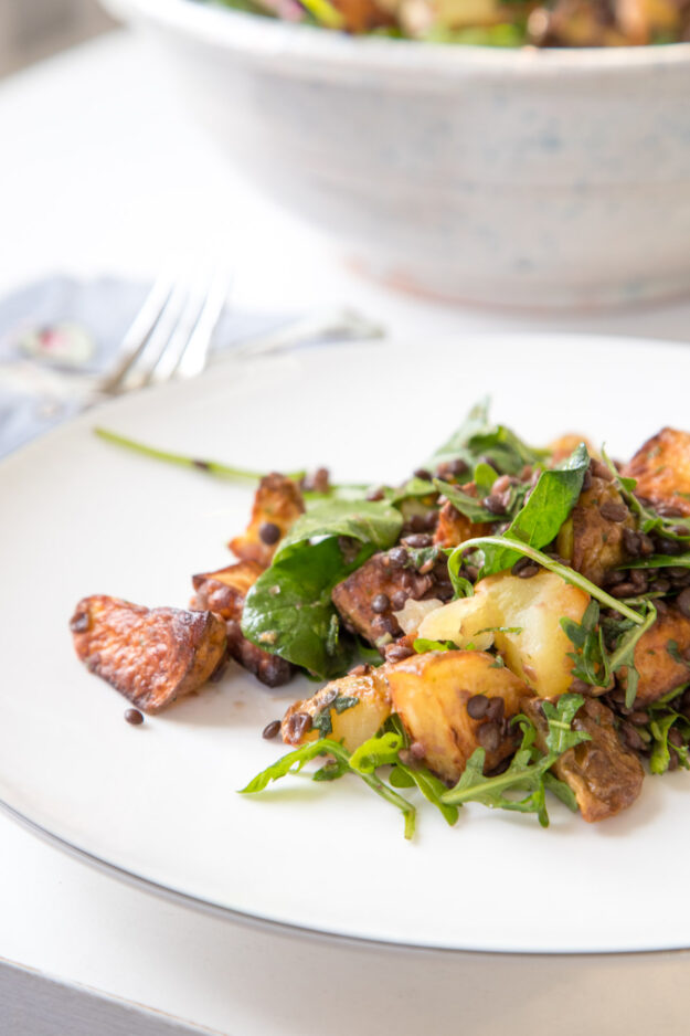 Unser neuer liebster Kartoffelsalat mit Linsen