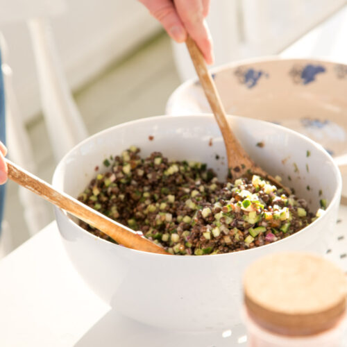 Der perfekte Sommersalat: Rote Bete trifft Quinoa &amp; Linsen
