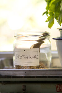 Einfaches Rezept f&uuml;r hausgemachtes Brotgew&uuml;rz. Ideal f&uuml;r Sauerteigbrote und verleiht jedem Brot einen herrlich aromatischen Geschmack.