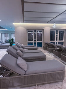 Ein Wochenende im Alter Meierhof an der Flensburger F&ouml;rde: neue Hof-Therme, herzlicher Service und 2-Sterne-Kulinarik im Restaurant Meierei.